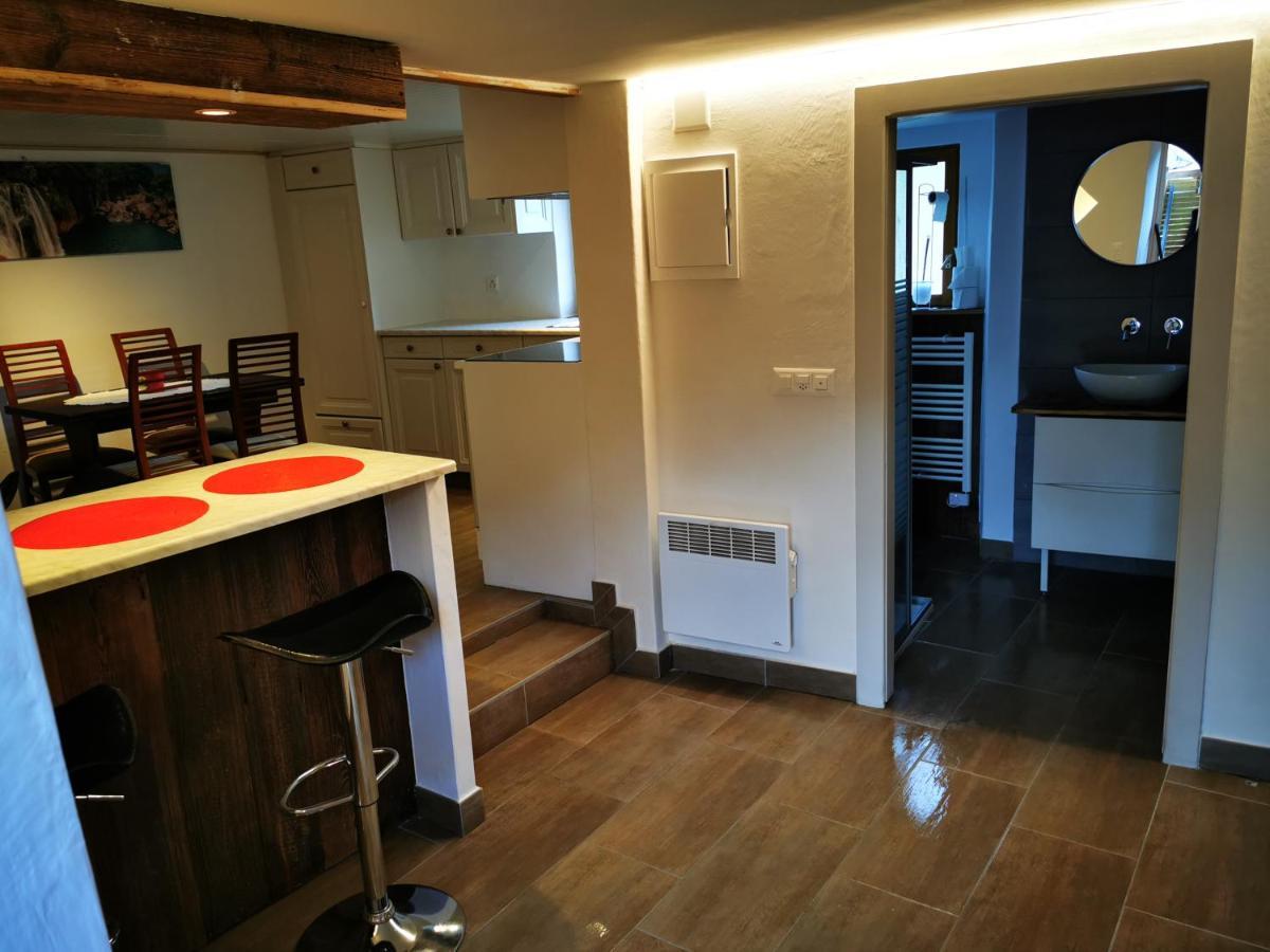 Joli appartement au cœur du village Orsières Extérieur photo