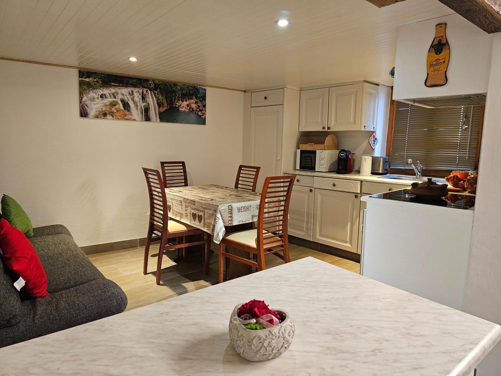 Joli appartement au cœur du village Orsières Extérieur photo
